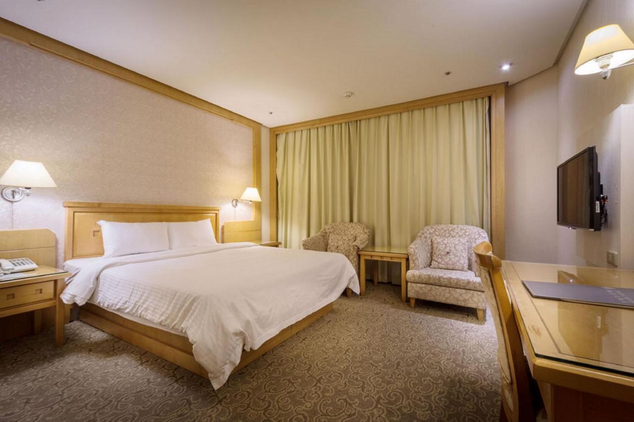 Guide Hotel Zhongli Zhongzheng Taoyuan Extérieur photo